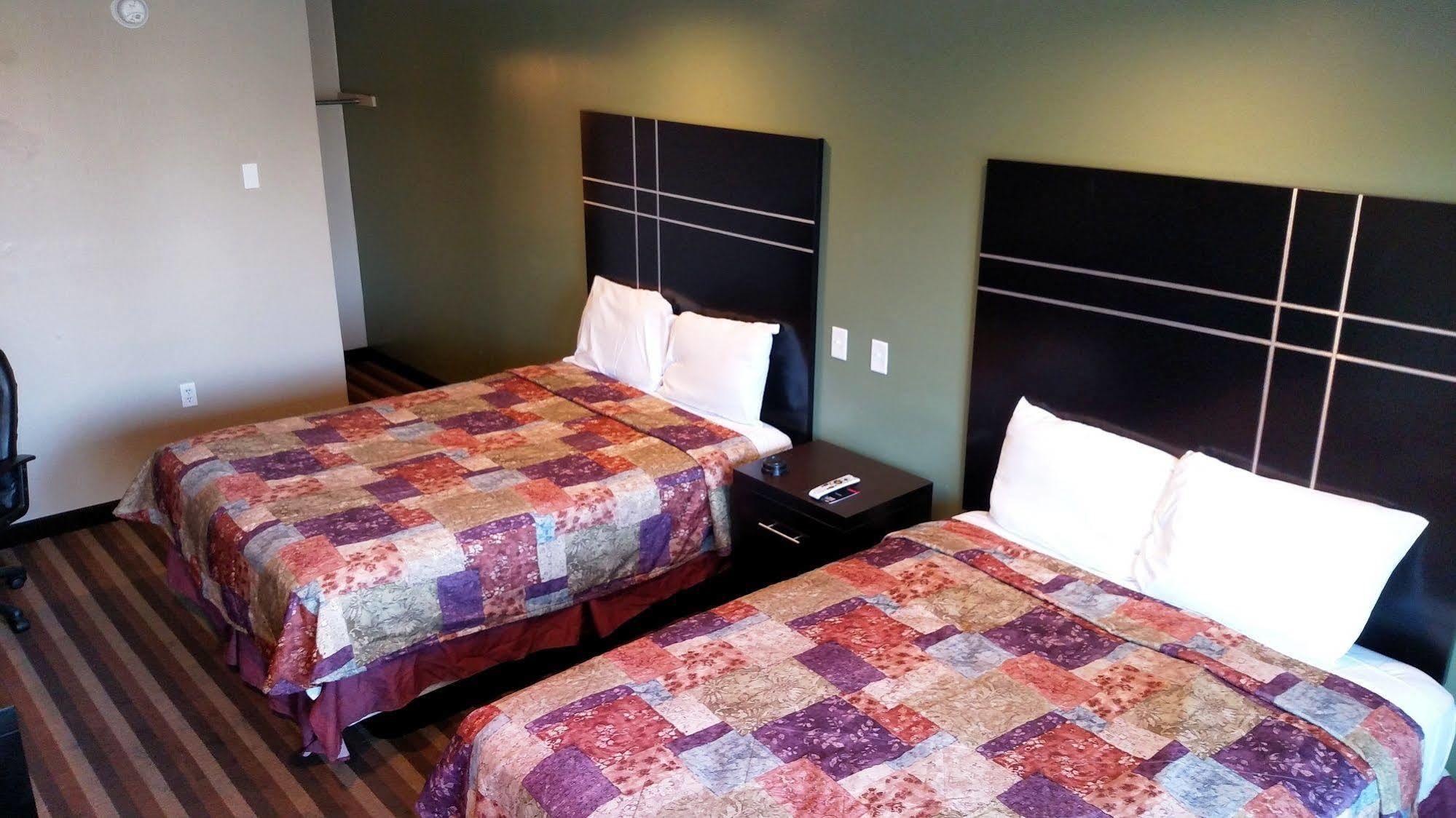 Gene'S Motel Cinnaminson Bagian luar foto
